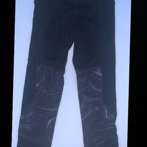 Champion Running Capris